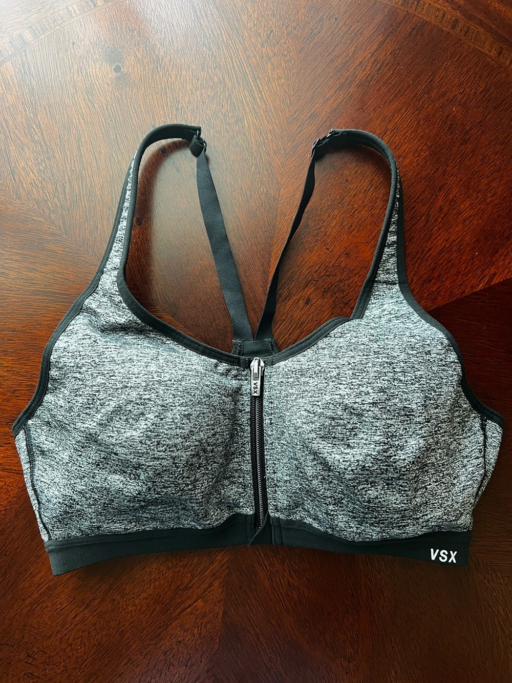 VSX double closure padded sports bra, Size 36B